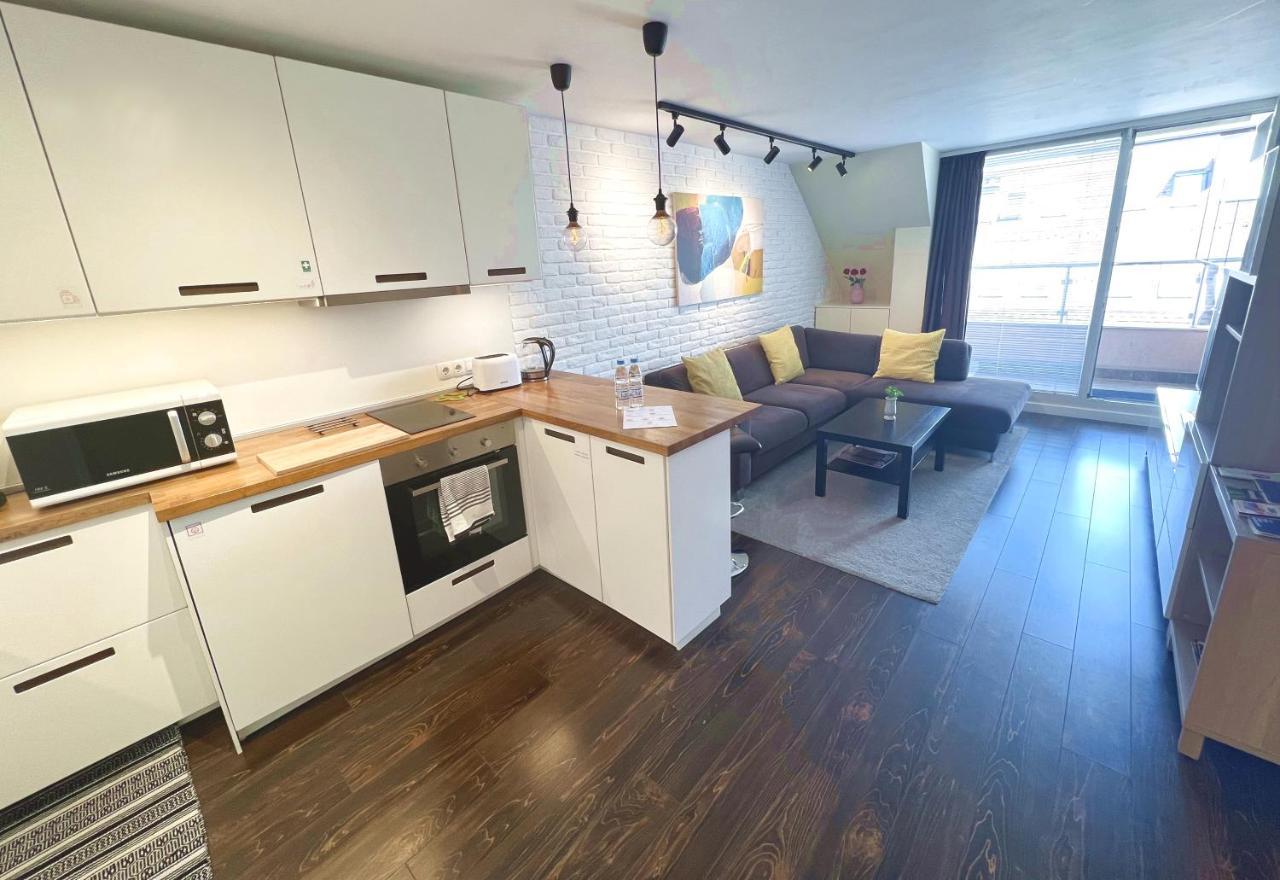 Unique Luxurious Jacuzzi Penthouse Duplex In City Center! 2 Baths! Free Parking! Sofía Exterior foto
