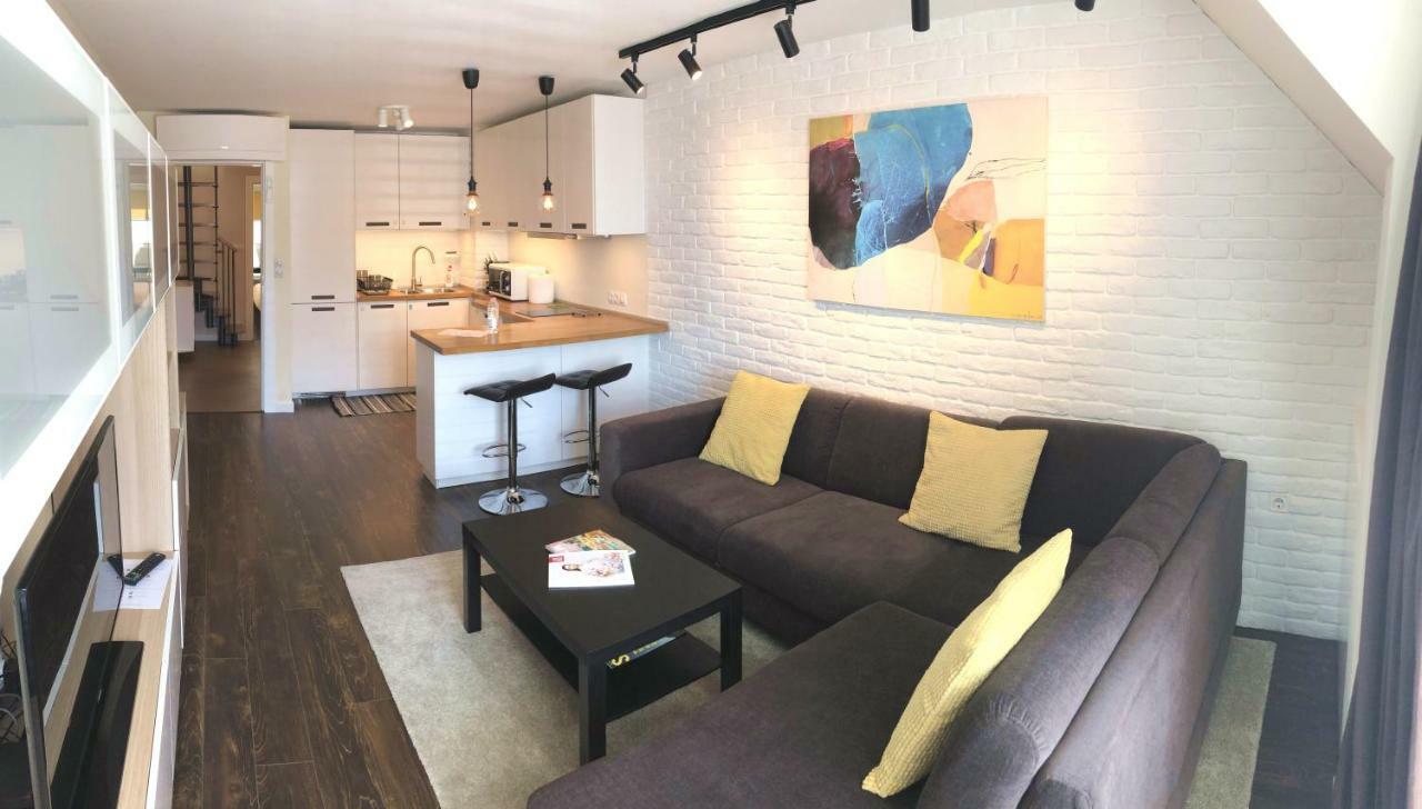 Unique Luxurious Jacuzzi Penthouse Duplex In City Center! 2 Baths! Free Parking! Sofía Exterior foto